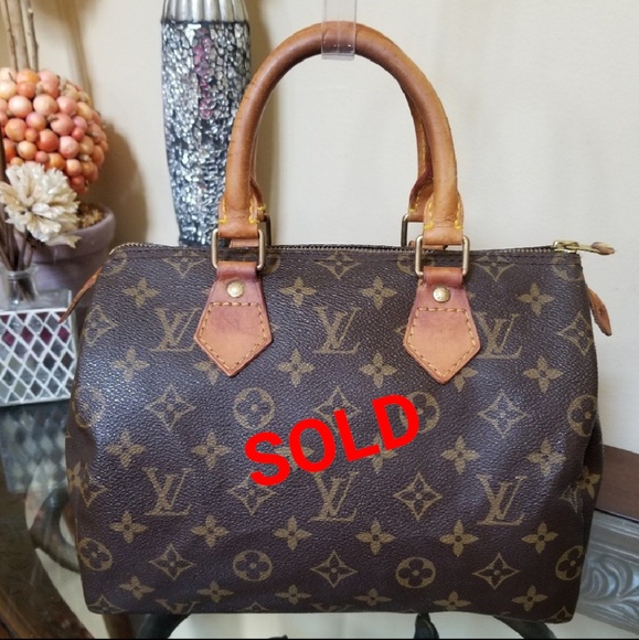 Louis Vuitton Handbags - Authentic Louis Vuitton Speedy 25
